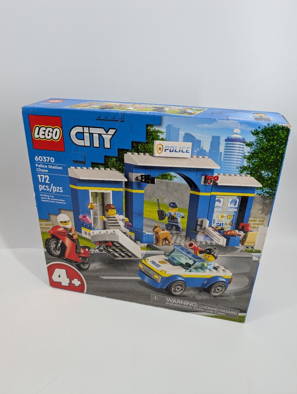 Lego City 60370 Police Station Chase Playset New Damaged Box Retired